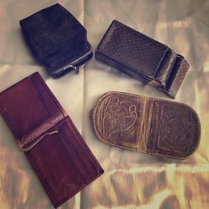 2 vintage leather wallets & 2 snake skin cases